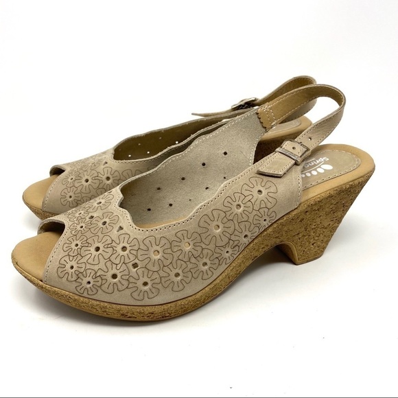 Spring Step Trixiebelle beige heeled sandals - Picture 3 of 8